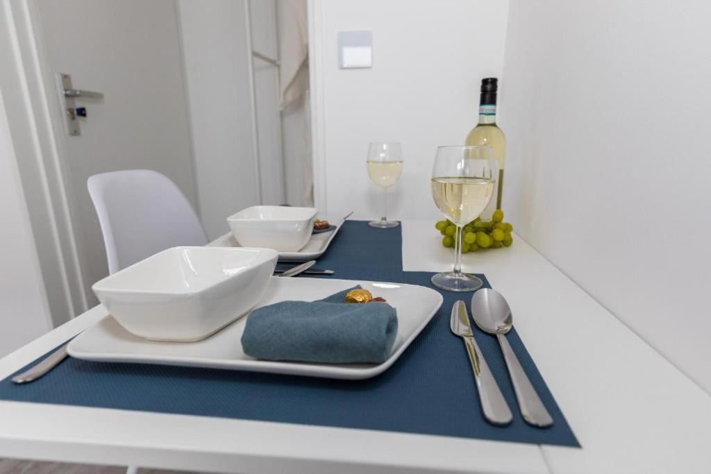 Apartamento 2 Sea Breeze Loft Ii Terrace Family Scheveningen Haia
